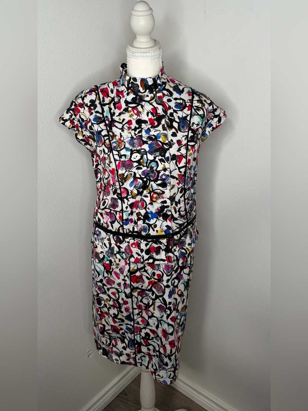 Worth NY Multicolor Abstract Floral Print Skirt Set Size 2